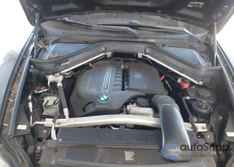 2013 BMW X5 xDrive35I/xDrive35I Premium/xDrive35I Sport Activity from USA, damaged, VIN 5UXZV4C50D0B02770